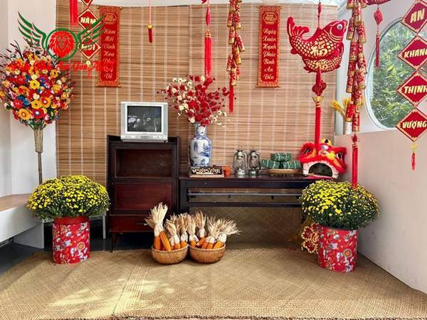 Tiểu cảnh Tết quê với vật dụng truyền thống