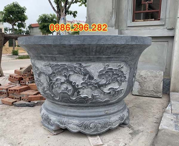 Chậu đá tròn tự nhiên màu xanh đen